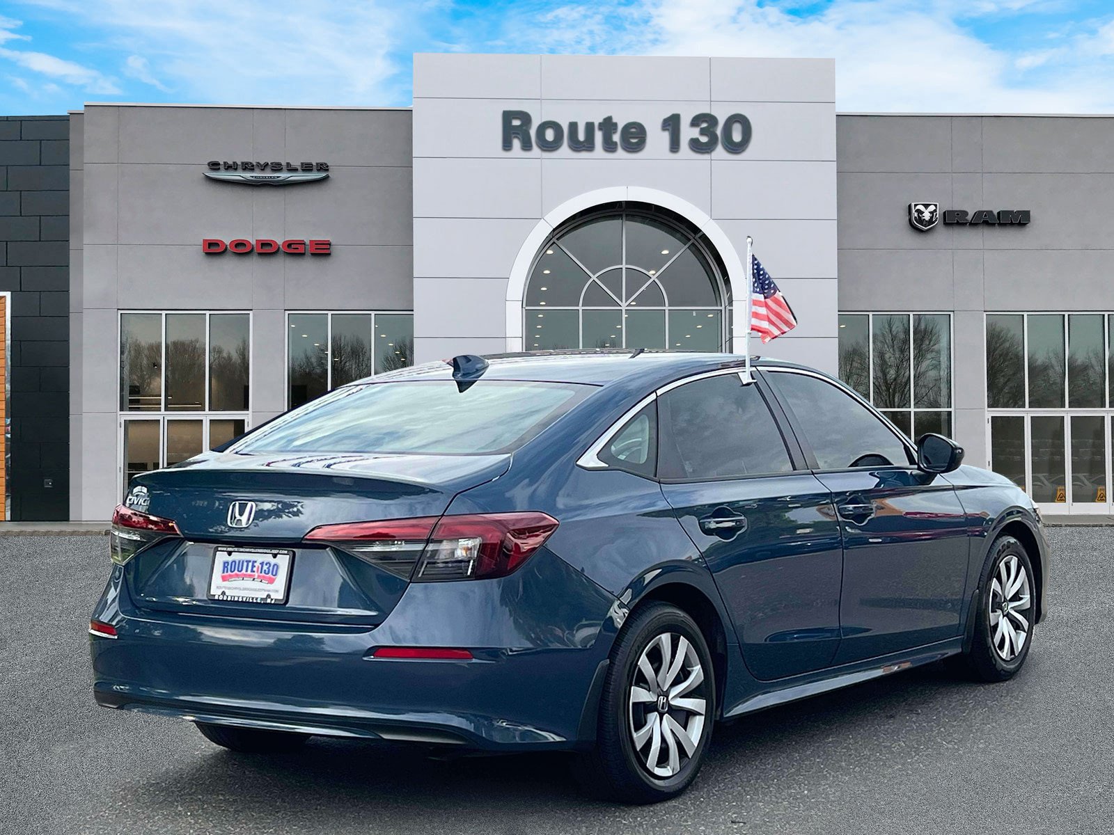Used 2025 Honda Civic LX image 4