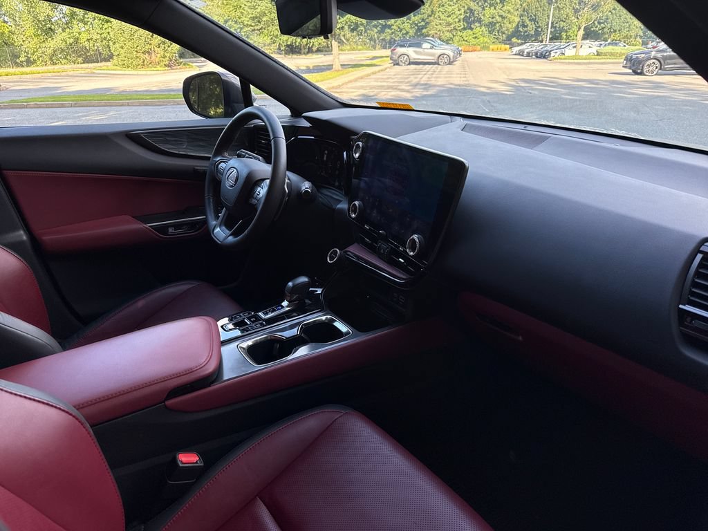 Used 2024 Lexus NX 350 AWD image 11