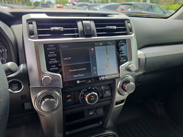 Used 2022 Toyota 4Runner SR5 Premium w/ Moonroof Package RWD image 24