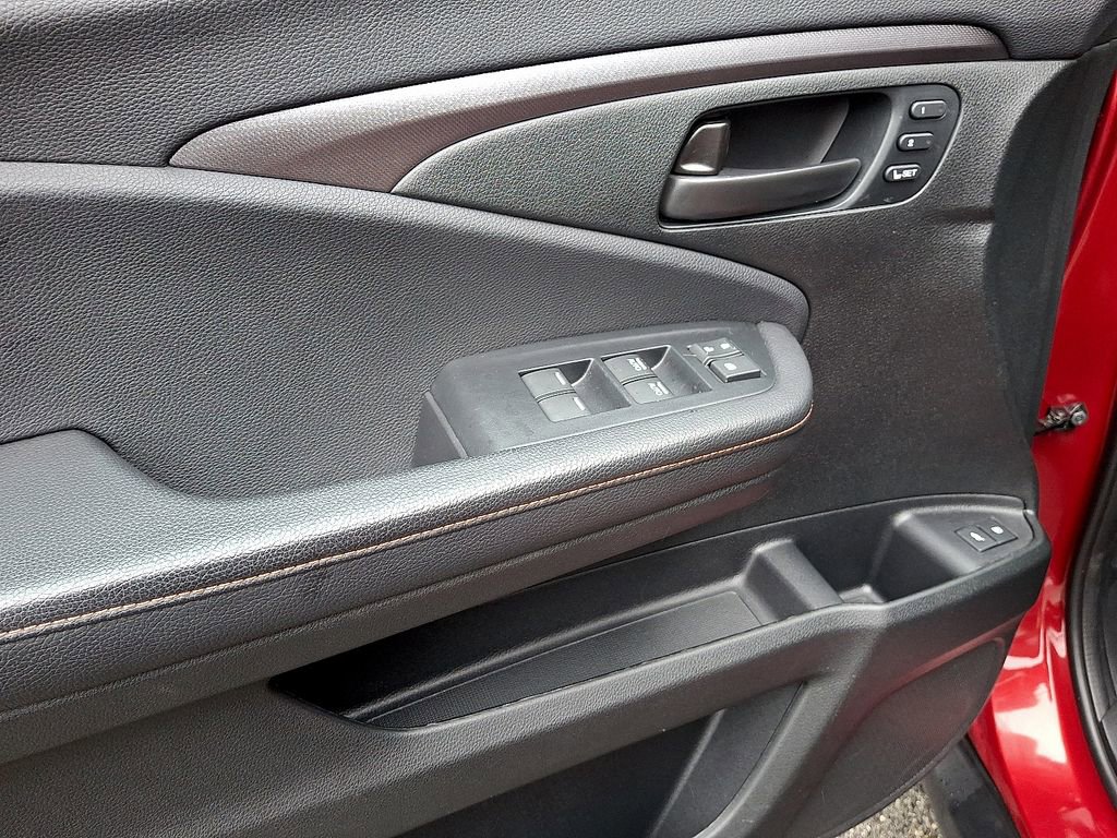 Used 2022 Honda Passport TrailSport image 13