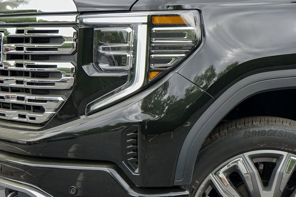 New 2026 GMC Sierra 1500 Denali image 3