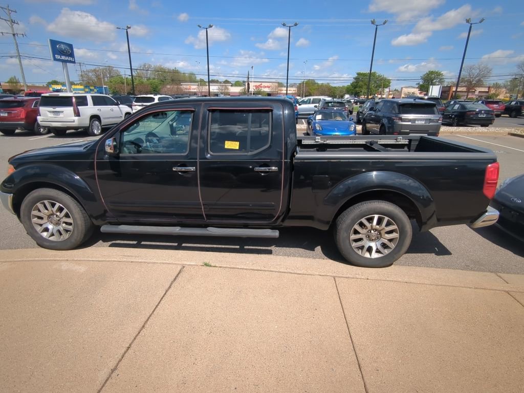 Used 2013 Nissan Frontier SL w/ Moonroof Pkg image 8