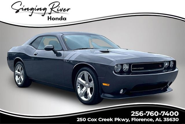 Used 2014 Dodge Challenger R/T image 1