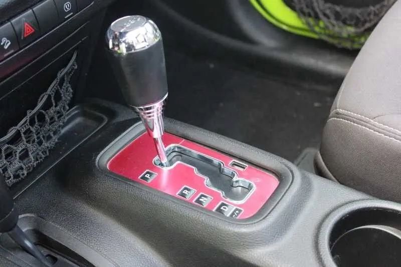 Used 2013 Jeep Wrangler Rubicon w/ PWR Convenience Group AWD/4WD image 32