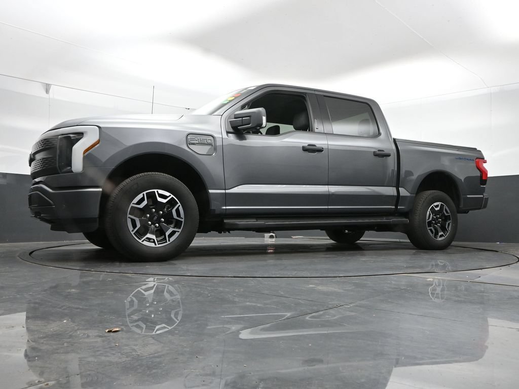 Used 2023 Ford F150 Lightning XLT AWD/4WD image 42