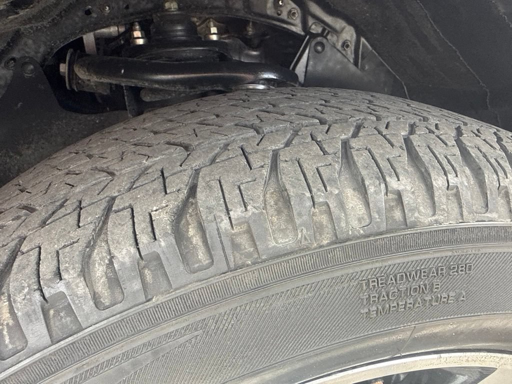 Used 2022 Toyota 4Runner Limited AWD/4WD image 12