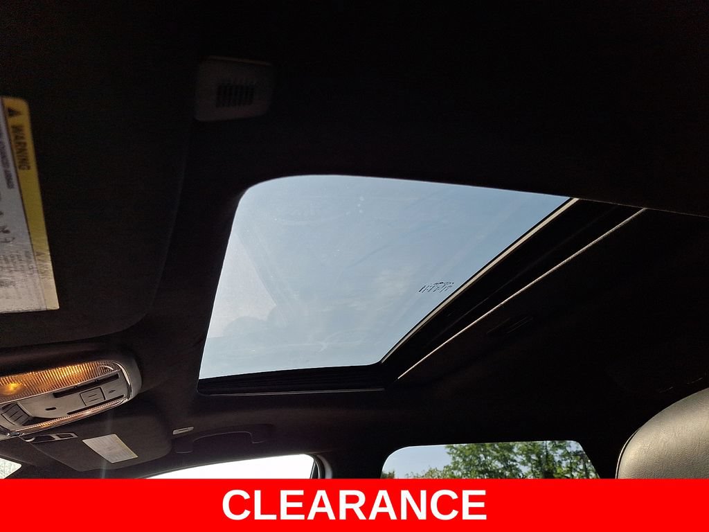 Used 2022 Dodge Durango R/T AWD/4WD image 16