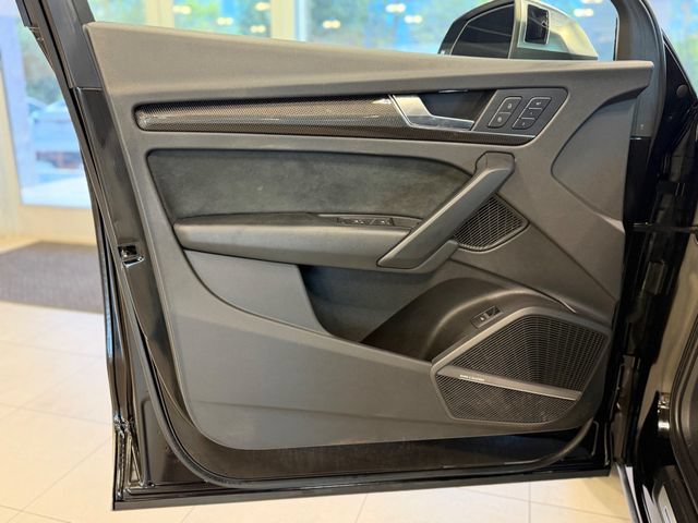 Used 2018 Audi SQ5 Prestige w/ Prestige Package AWD/4WD image 18