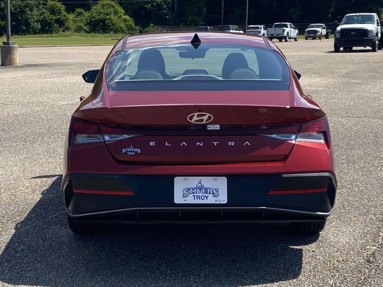 Used 2024 Hyundai Elantra SEL FWD image 6