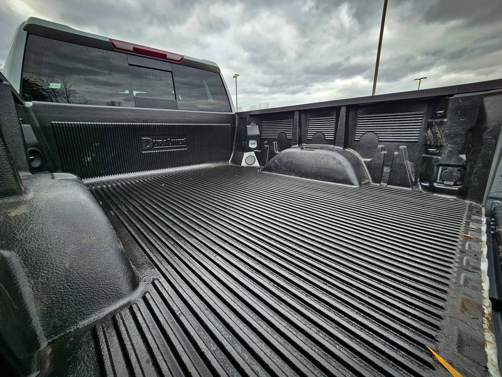 Certified 2024 GMC Sierra 1500 SLE w/ Preferred Package image 6