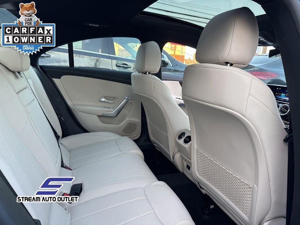 Used 2024 Mercedes-Benz CLA 250 4MATIC image 32