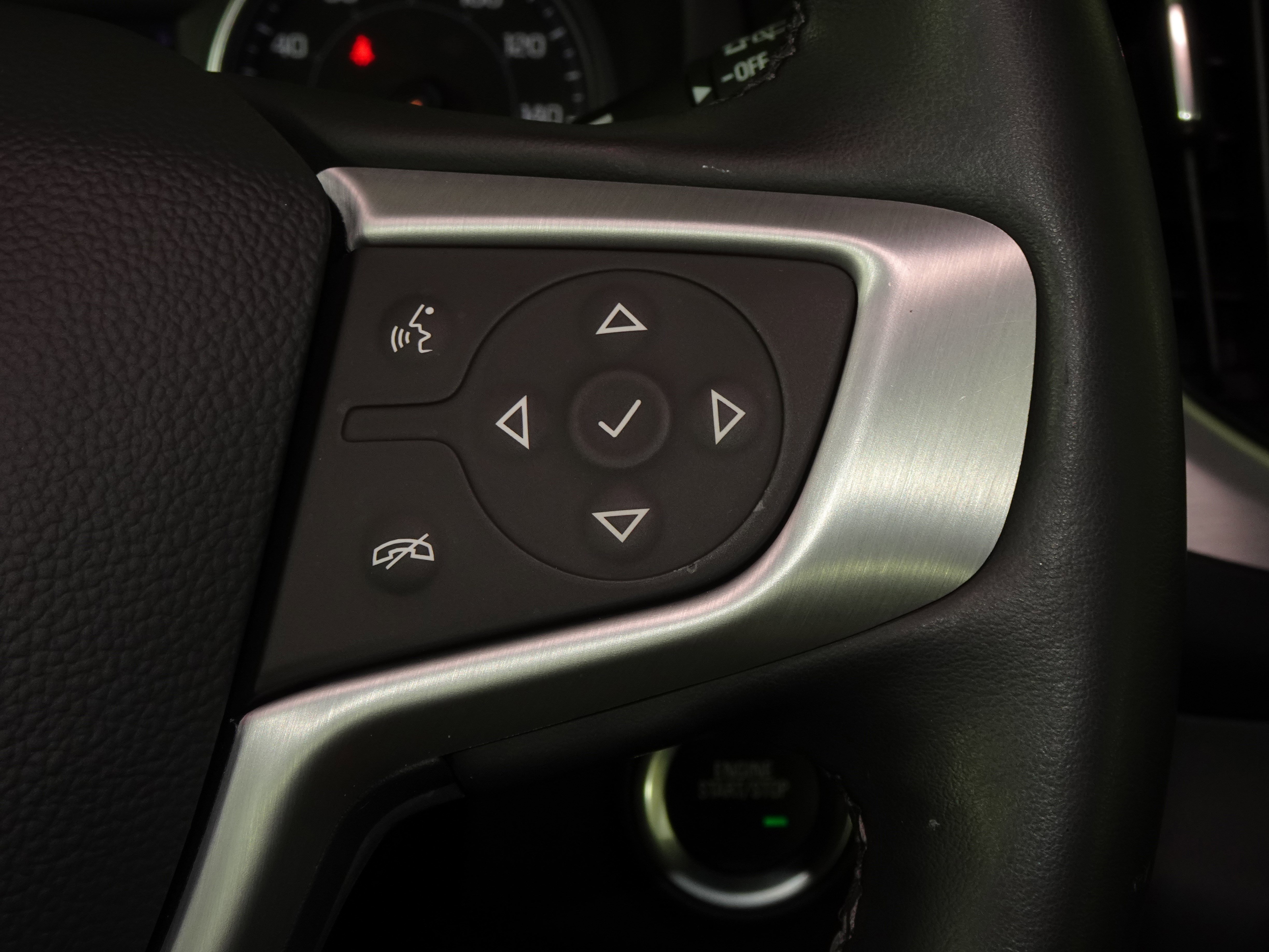 Used 2023 GMC Terrain SLT w/ LPO, Floor Liner Package image 51