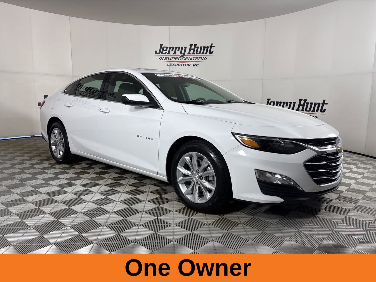 Used 2024 Chevrolet Malibu LT image 4