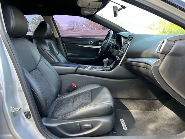 Used 2016 Nissan Maxima SR w/ Interior Lighting Package FWD image 23