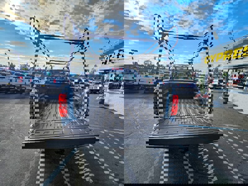 Used 2015 Chevrolet Silverado 3500 W/T image 6