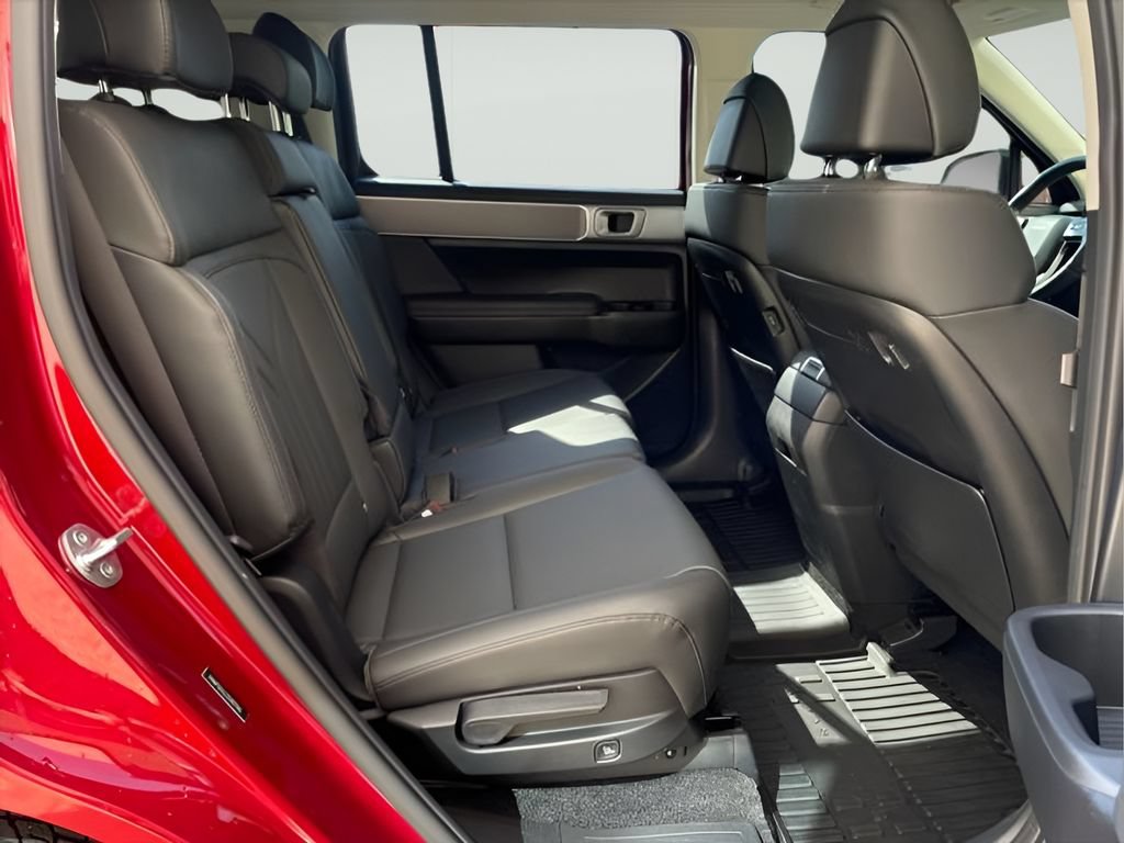 Used 2025 Hyundai Santa Fe XRT AWD/4WD image 14