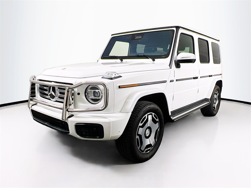 Used 2025 Mercedes-Benz G 550 image 3