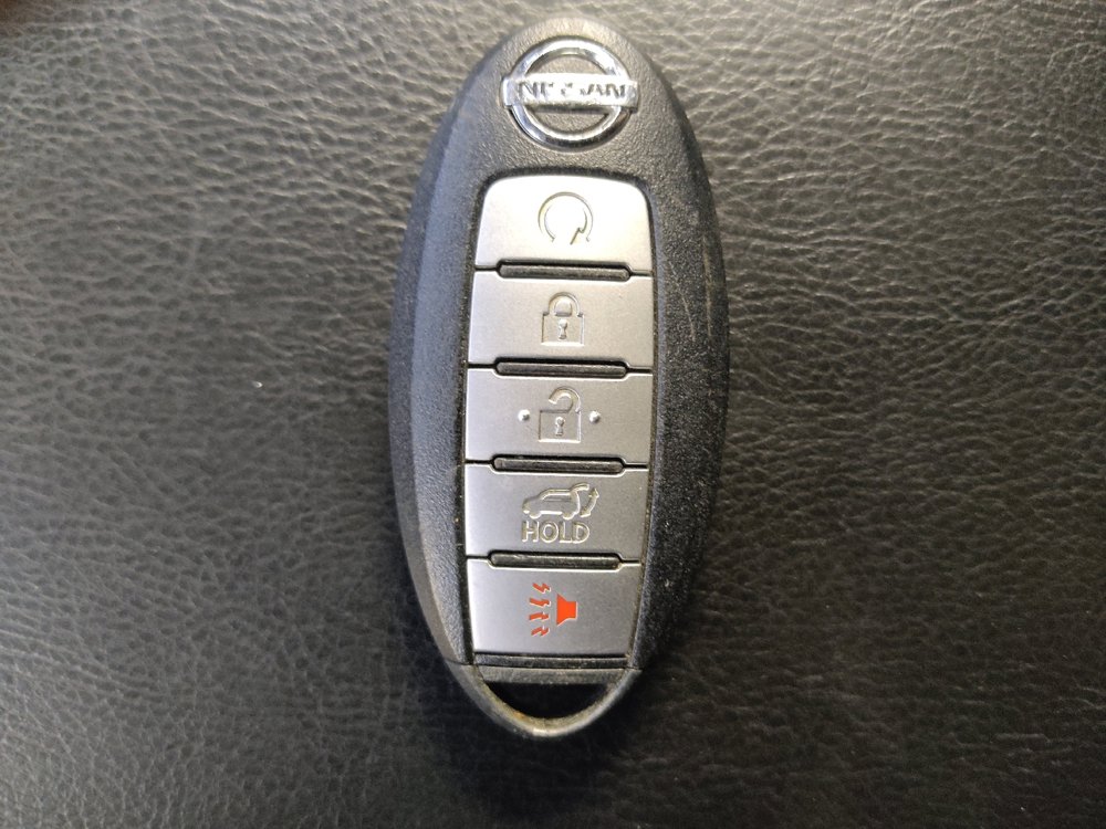 Used 2017 Nissan Pathfinder SL w/ SL Premium Package FWD image 32