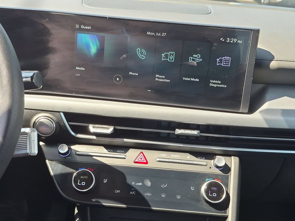 Used 2025 Hyundai Sonata SEL FWD image 19