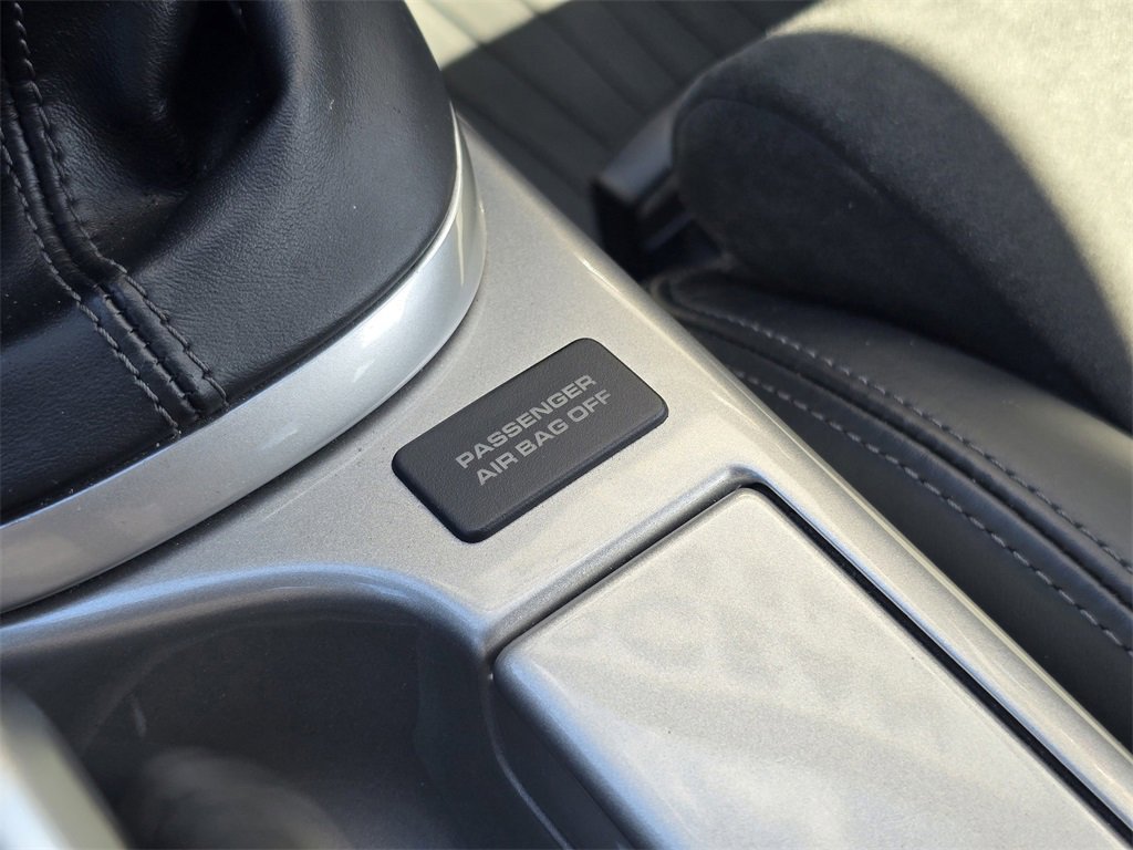 Used 2012 Porsche Cayman R image 15