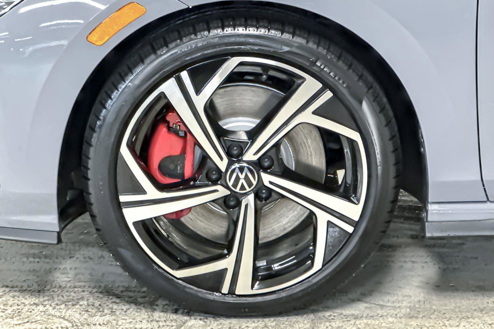 New 2026 Volkswagen GTI SE image 25