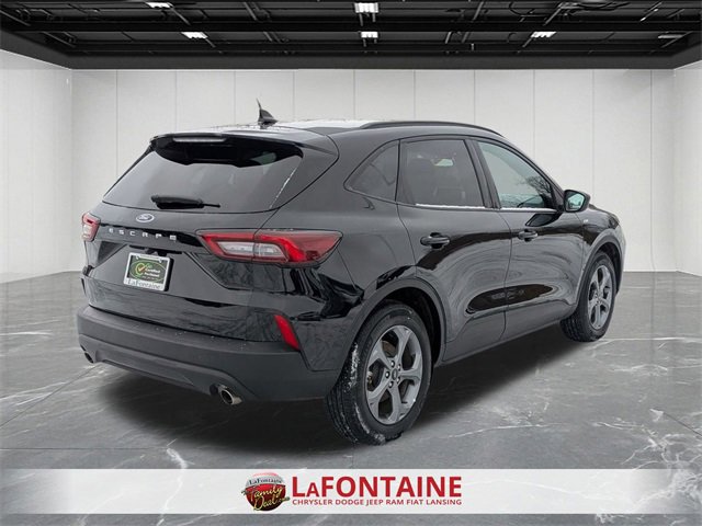 Used 2025 Ford Escape ST-Line image 5