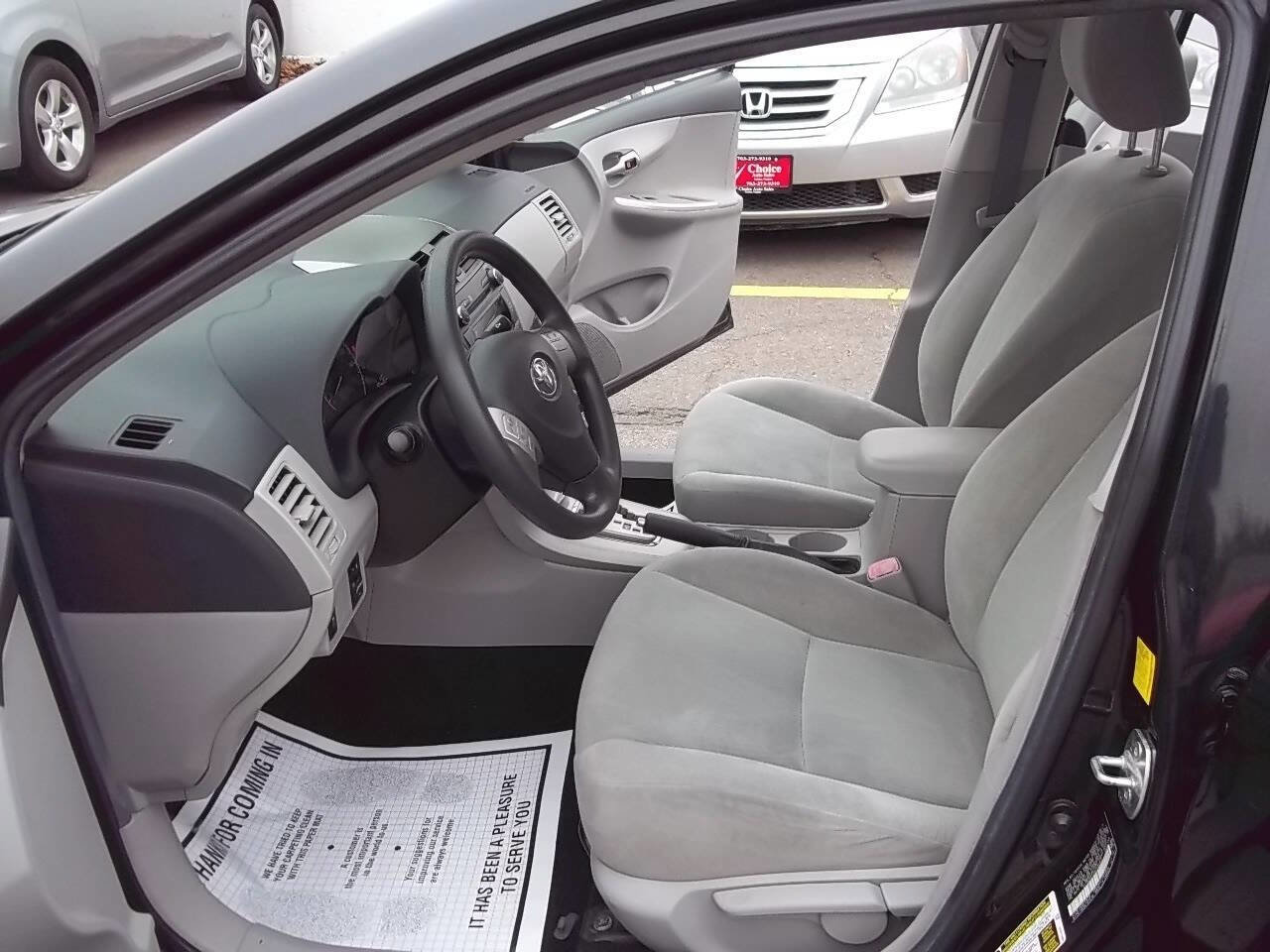 Used 2011 Toyota Corolla LE w/ Premium Pkg FWD image 7