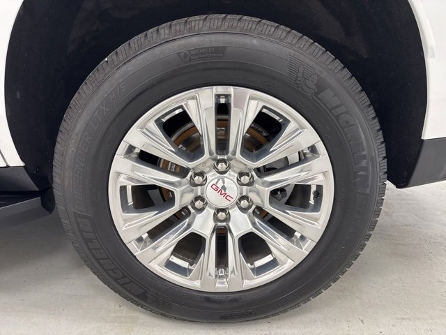 Used 2021 GMC Yukon Denali image 41