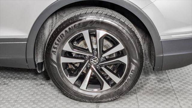 Used 2024 Volkswagen Tiguan S FWD image 33