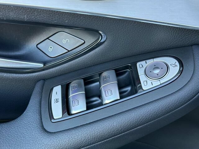 Certified 2023 Mercedes-Benz GLC 300 4MATIC Coupe image 14