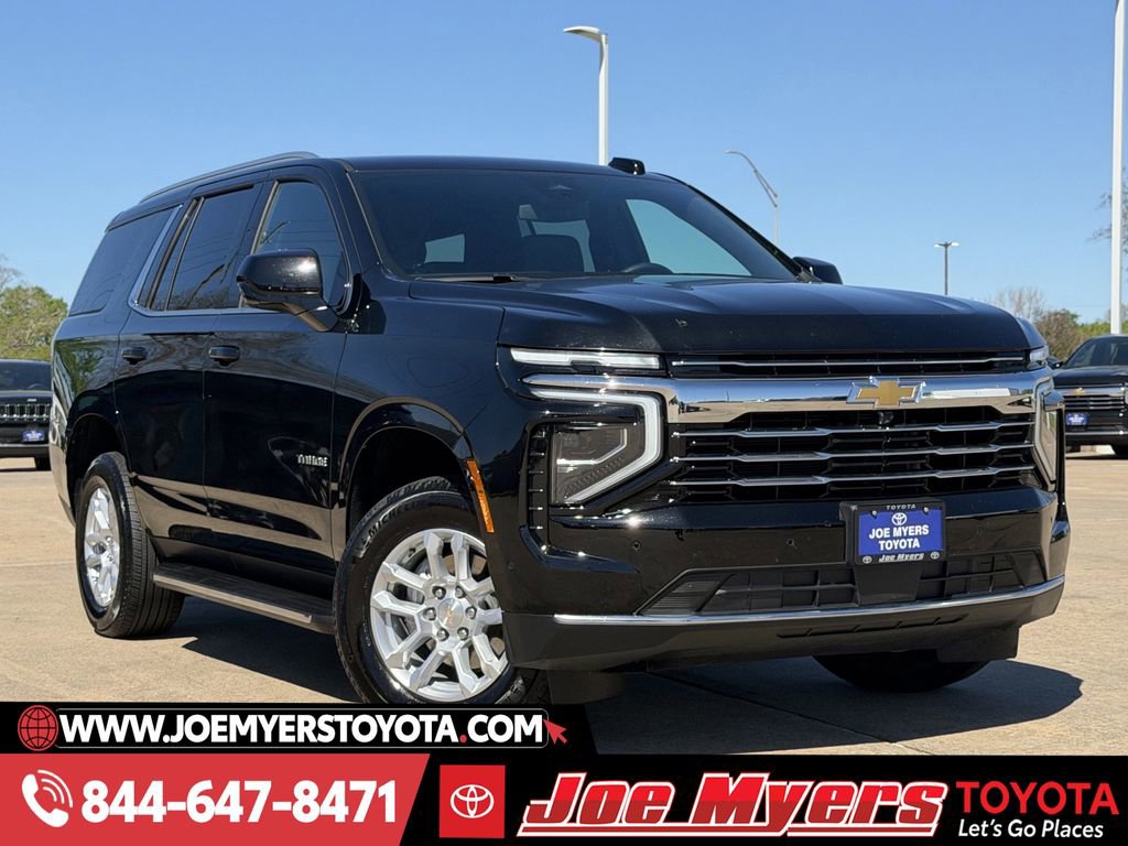 Used 2025 Chevrolet Tahoe LT image 2
