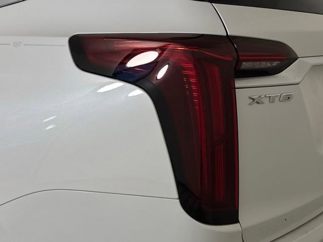 Certified 2024 Cadillac XT6 Premium Luxury w/ Technology Package FWD image 13