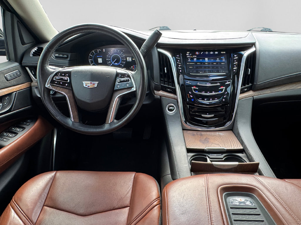 Used 2019 Cadillac Escalade Premium Luxury AWD/4WD image 22