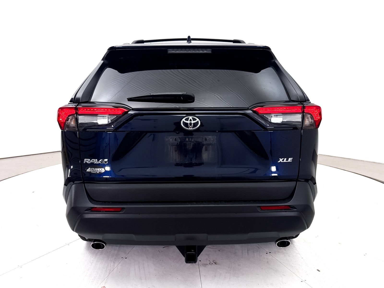 Used 2024 Toyota RAV4 XLE w/ Convenience Package FWD image 16