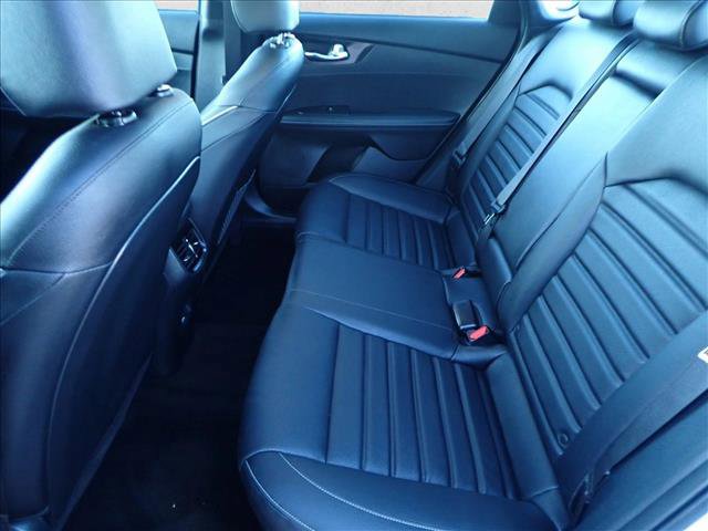 Used 2024 Kia Forte GT-Line w/ GT-Line Premium Package image 8