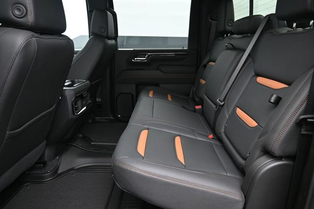 New 2026 GMC Sierra 2500 AT4 w/ AT4 Premium Plus Package AWD/4WD image 11