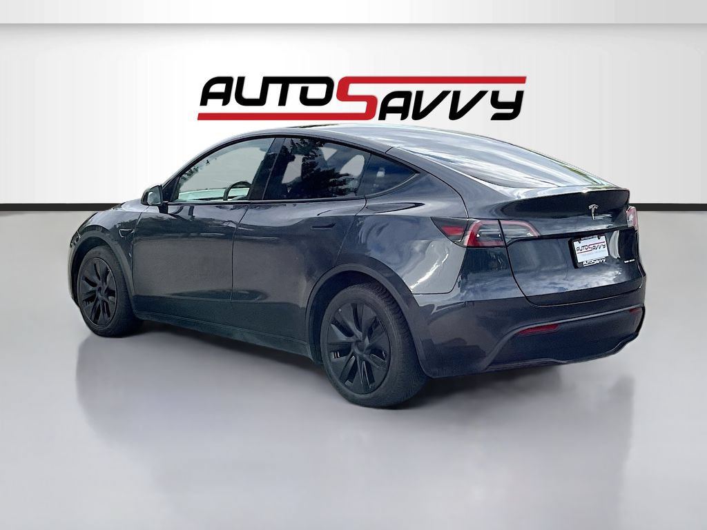 Used 2025 Tesla Model Y Long Range AWD/4WD image 5