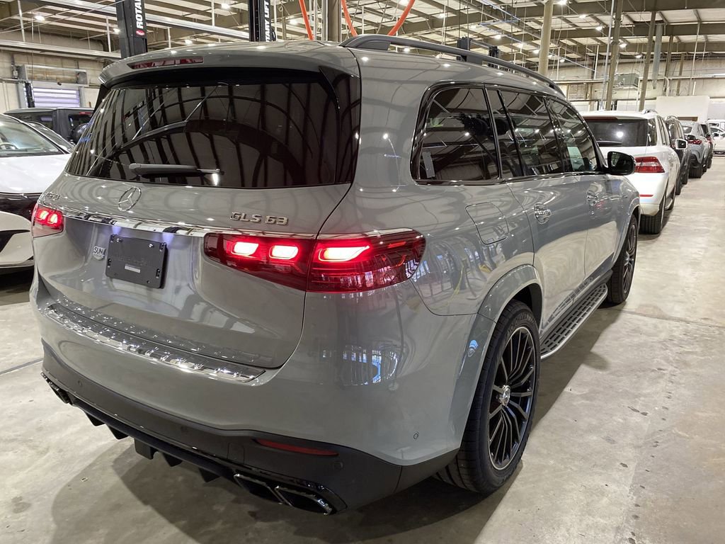 Used 2024 Mercedes-Benz GLS 63 AMG 4MATIC image 15