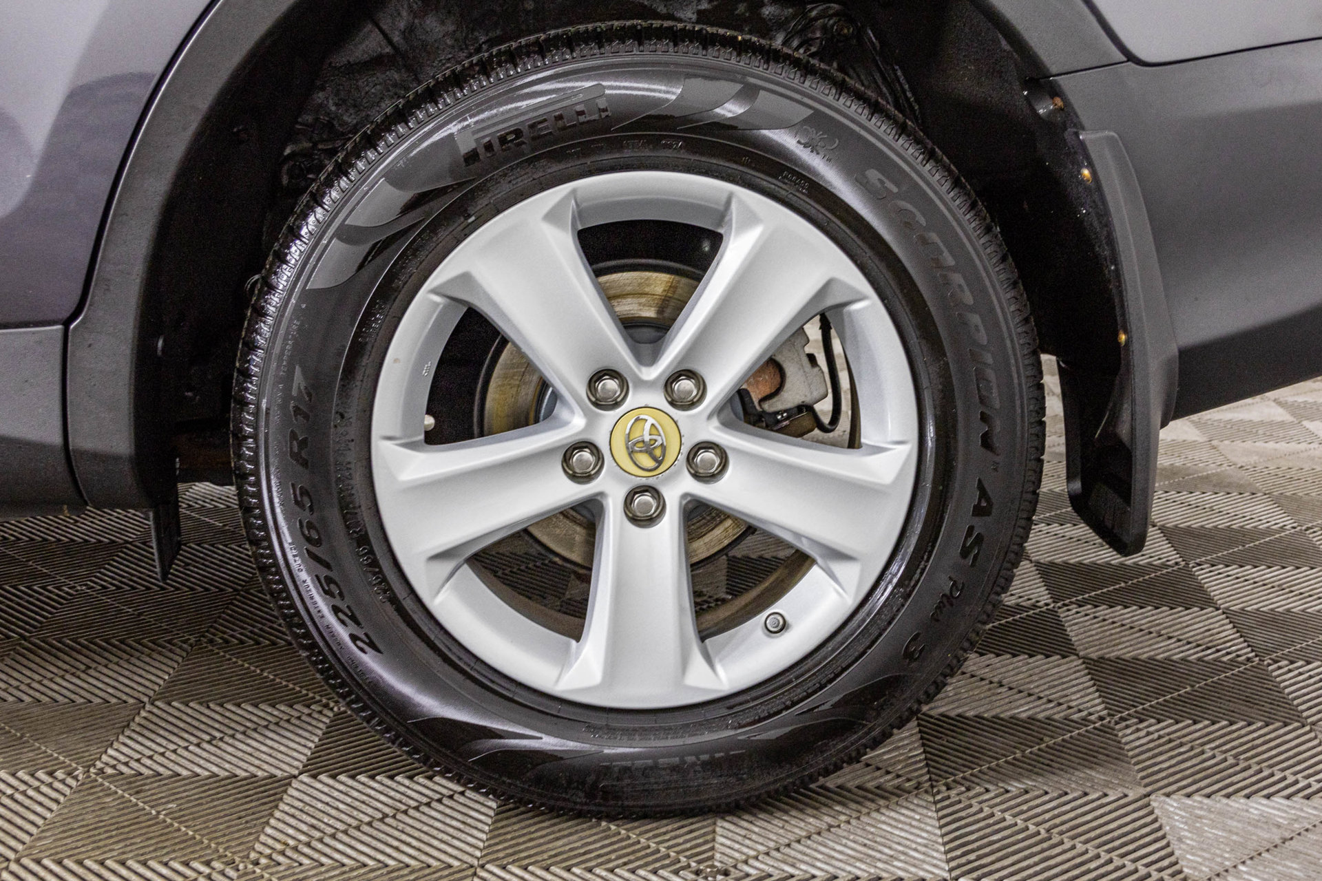 Used 2013 Toyota RAV4 XLE FWD image 51