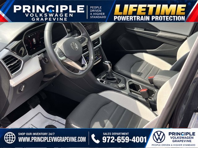 Used 2025 Volkswagen Taos SEL AWD/4WD image 11