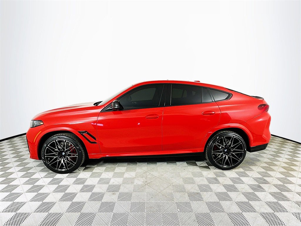 Used 2025 BMW X6 M Competition w/ Executive Package image 4