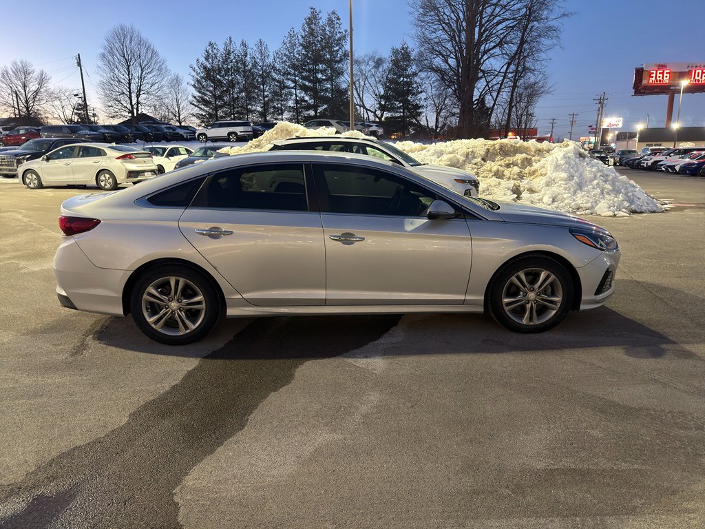 Used 2018 Hyundai Sonata SEL image 2