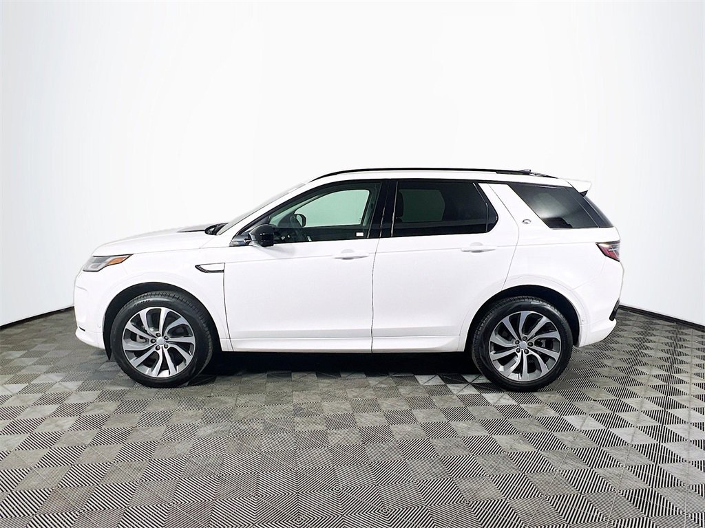 Used 2024 Land Rover Discovery Sport S image 8