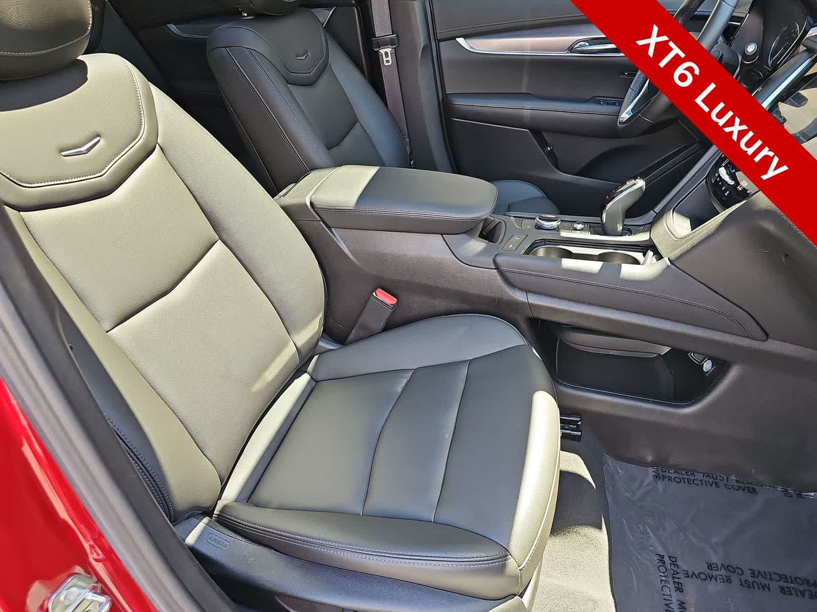 Used 2023 Cadillac XT6 Luxury FWD image 17