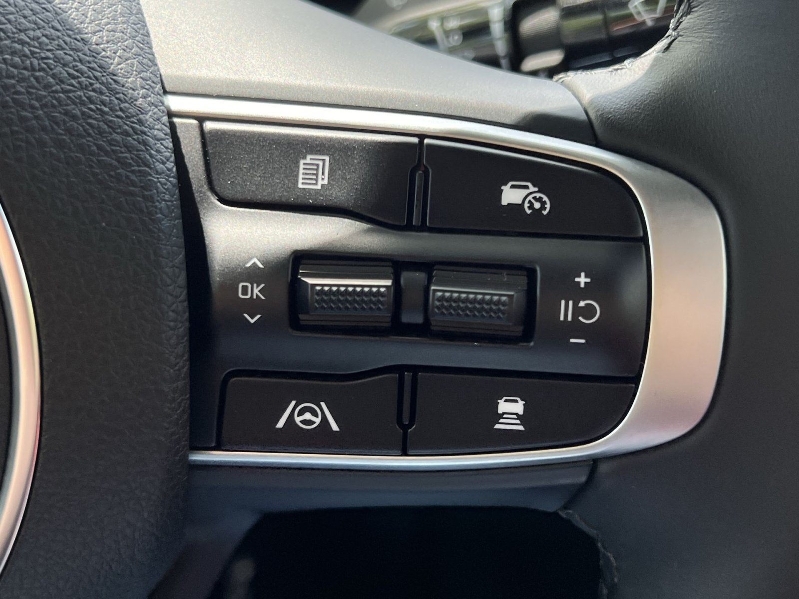 New 2026 Kia K5 GT-Line w/ GT-Line Premium Package FWD image 22