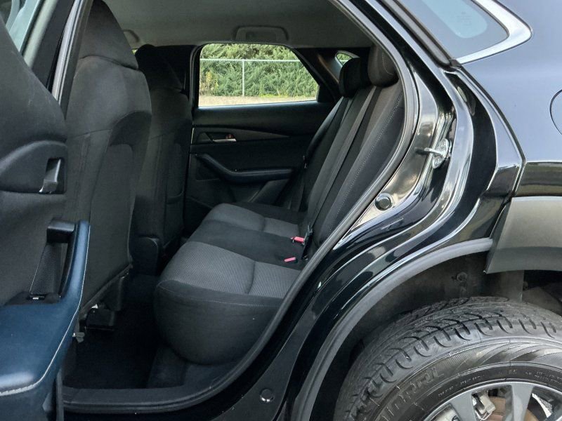 Used 2020 MAZDA CX-30 FWD image 12