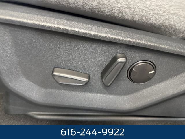 New 2025 Ford F150 Lightning Flash image 23