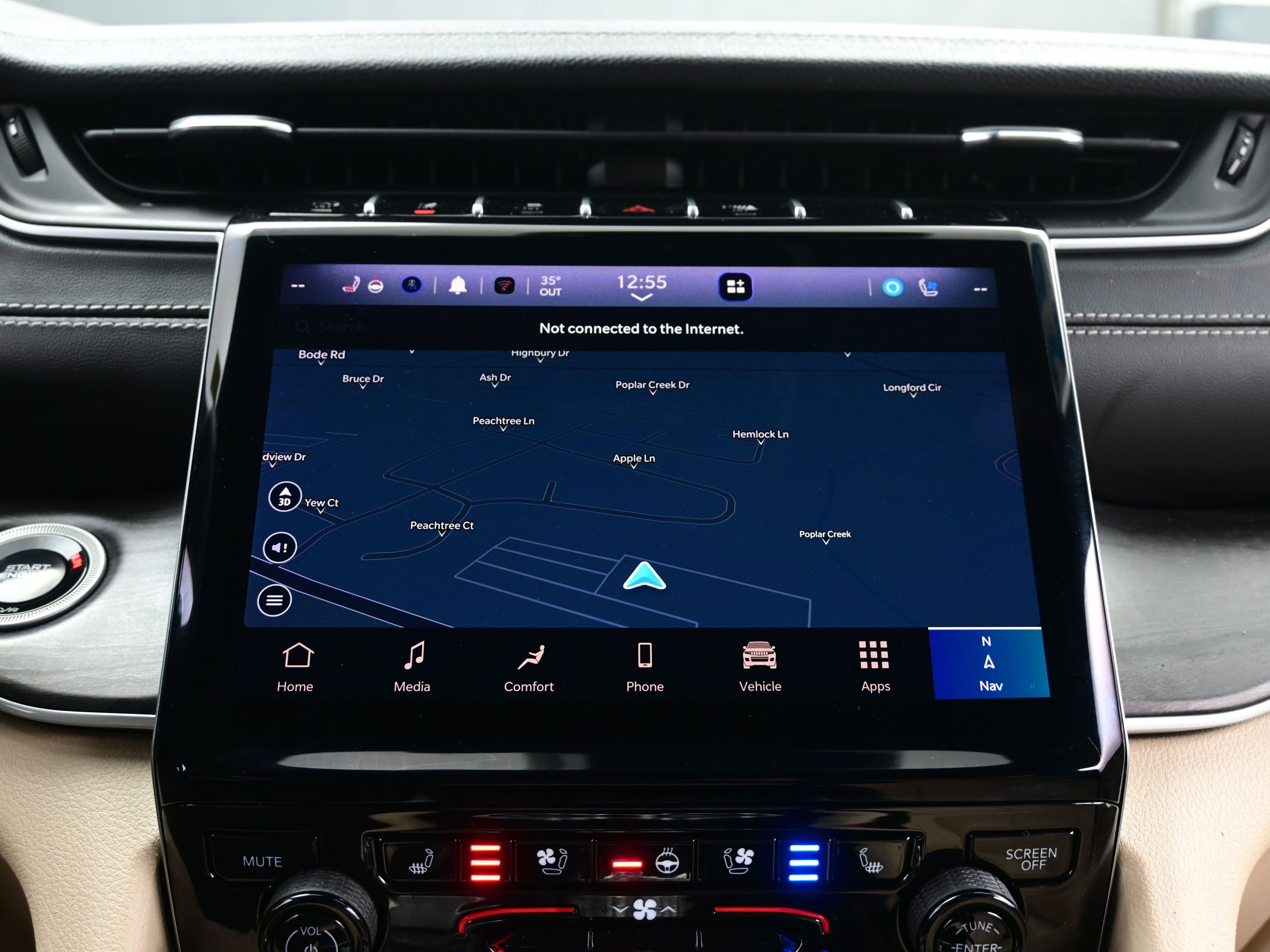 Used 2024 Jeep Grand Cherokee Limited w/ Luxury Tech Group II image 20