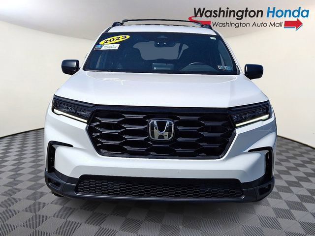 Certified 2023 Honda Pilot Sport image 2