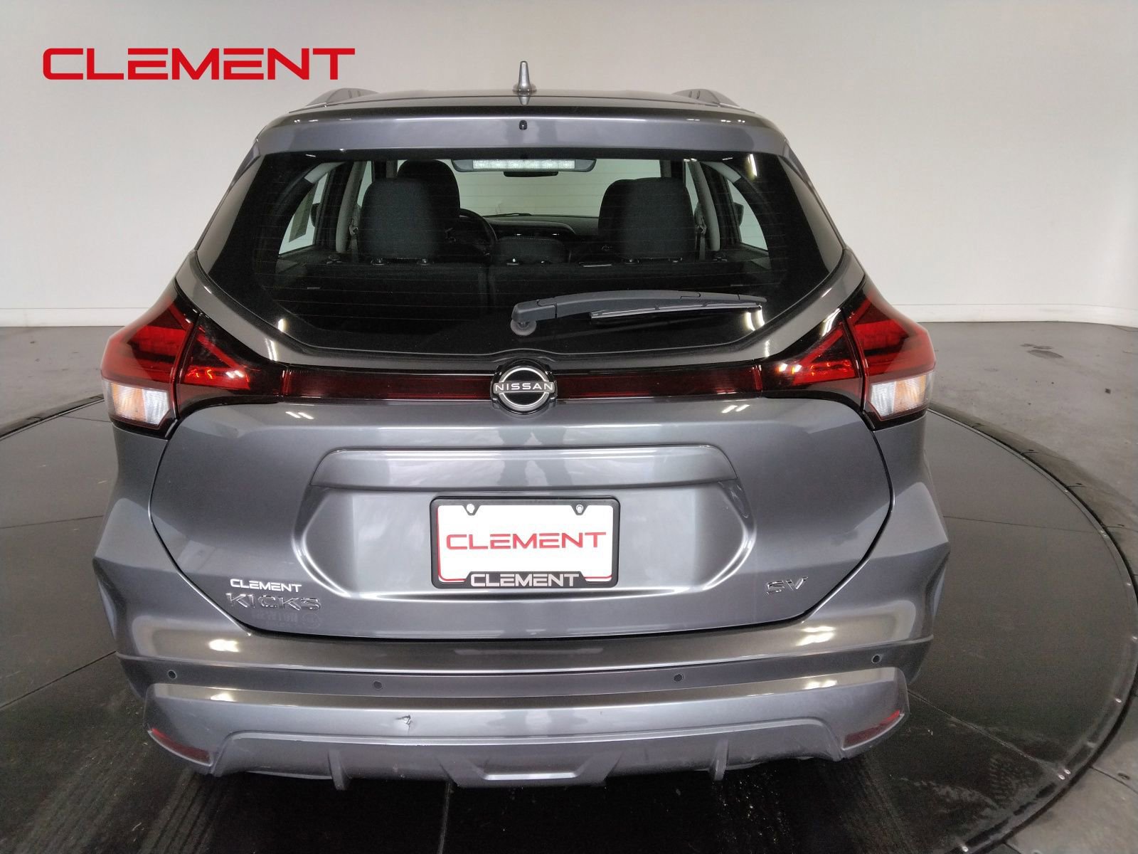 Used 2024 Nissan Kicks SV image 7